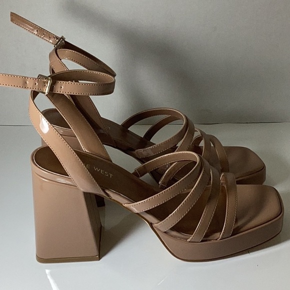 Teriss Strappy Platform Sandals - Picture 6 of 10